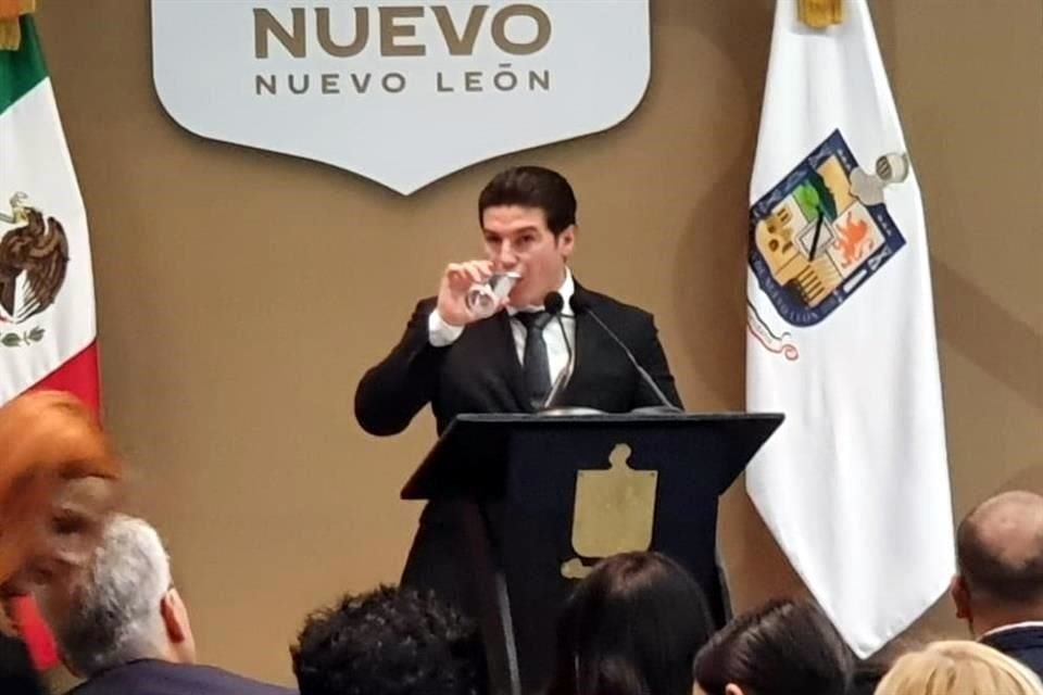 El Gobernador participó esta mañana en la reunión semanal de autoridades estatales y federales sobre el tema del agua.