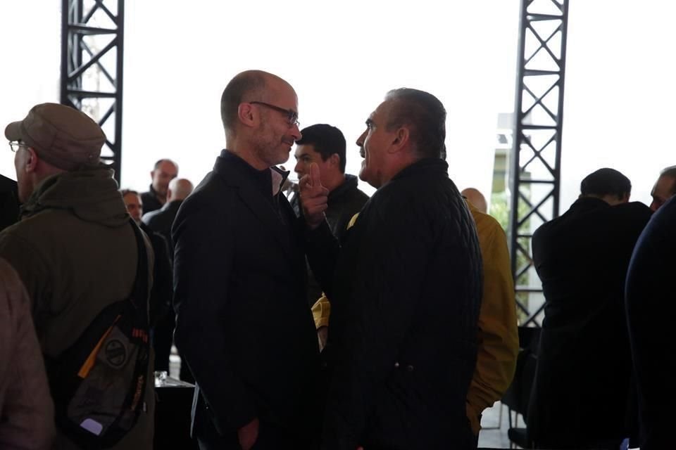 El Alcalde de San Pedro, Miguel Treviño, y el Alcalde de Apodaca, César Garza.