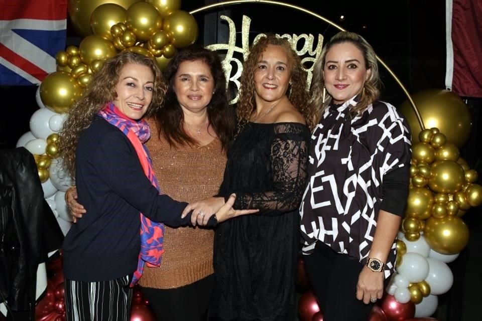 Lucero Garza, Lupita Rubio, Claudia Buenrostro y Vero Luna