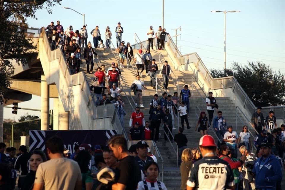 Así se vivió el ambiente previo al encuentro de la Jornada 5 entre Toluca y Rayados, en el Estadio BBVA.