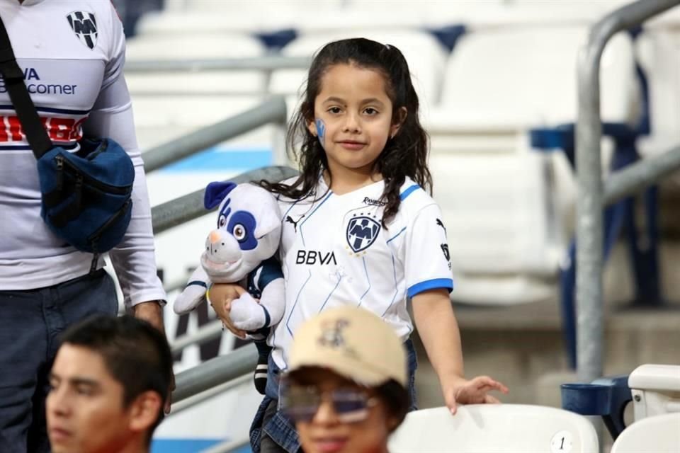 Así se vivió el ambiente previo al encuentro de la Jornada 5 entre Toluca y Rayados, en el Estadio BBVA.