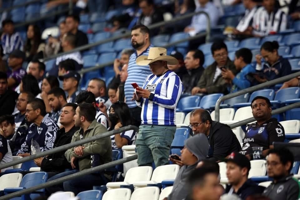 Así se vivió el ambiente previo al encuentro de la Jornada 5 entre Toluca y Rayados, en el Estadio BBVA.