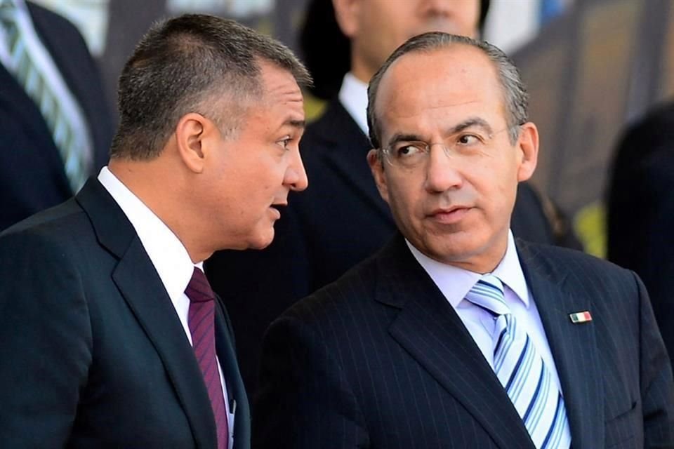 El ex Secreatario de Seguridad de Felipe Calderón fue sentenciado a más de 38 años de prisión por sus nexos con el Cártel de Sinaloa.