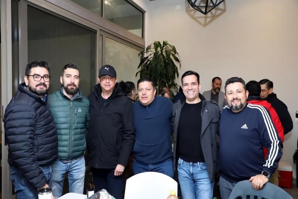 Alejandro García, Jorge Brandi, Ramiro Garza, Alejandro Uresti, Gabriel Acosta y Enrique Rodríguez