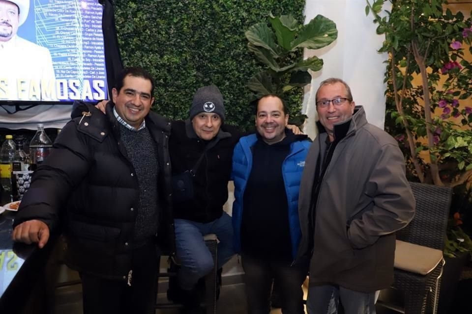 Juan Morales, Eduardo Rivera, Rogelio Morales y Jorge Villarreal