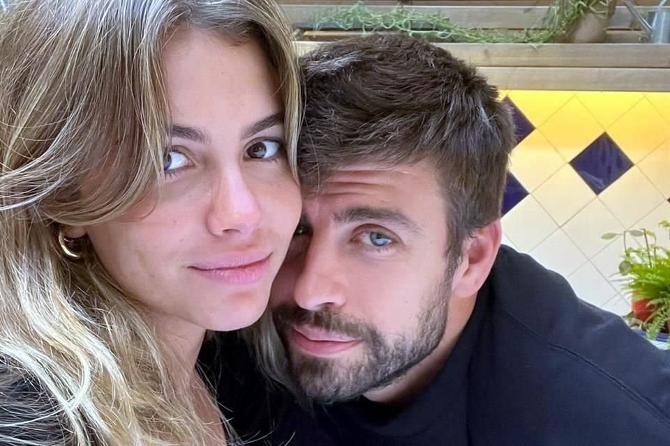 Gerard Piqué reveló que su novia Clara Chía le escoge su ropa, por lo que asegura que se siente como un títere.