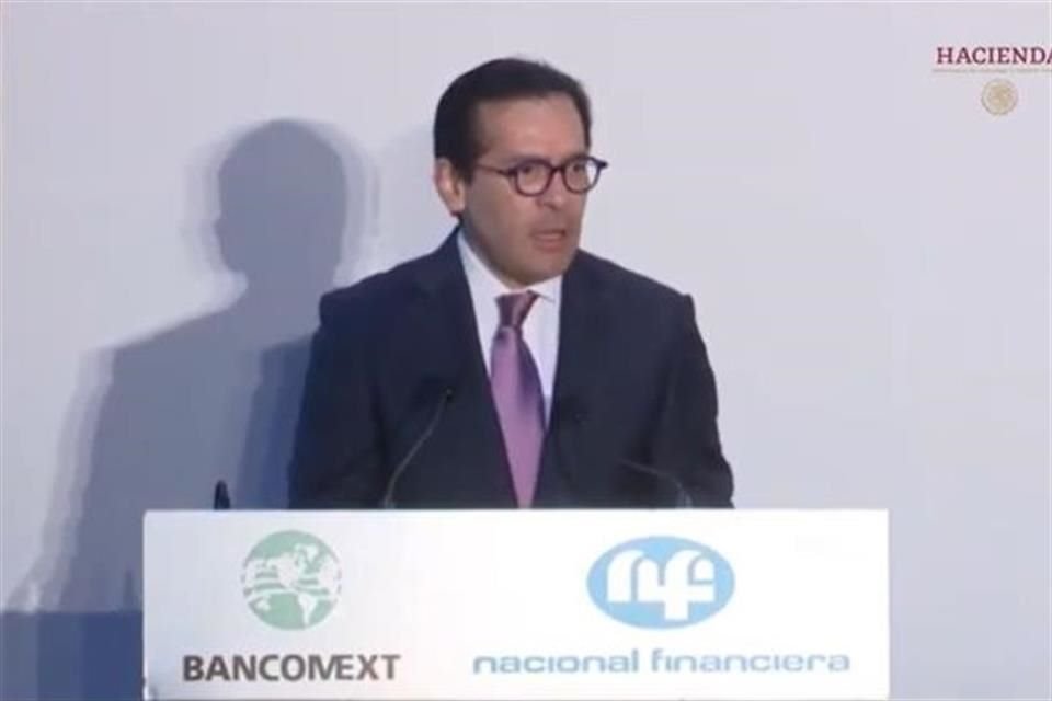 Luis Antonio Ramírez, director general de Nafin y Bancomext.