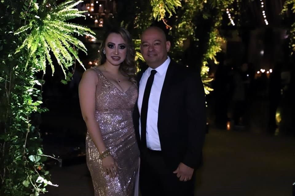 Yesenia Gutiérrez y David Negrete