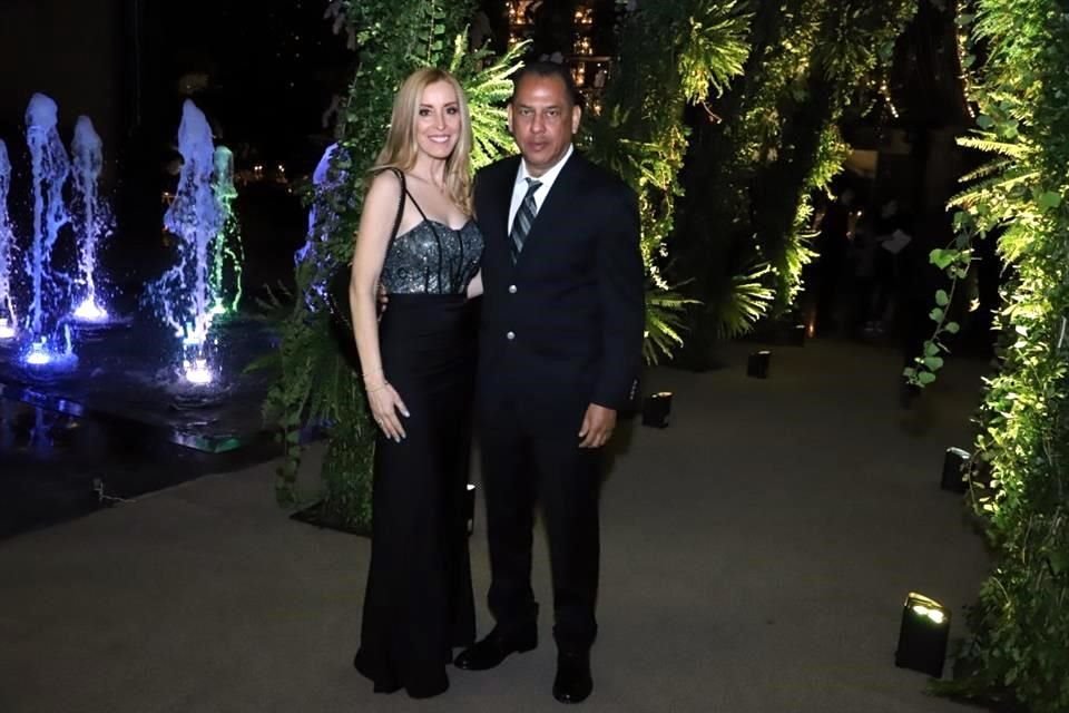 Patricia Vega y Armando Rentería