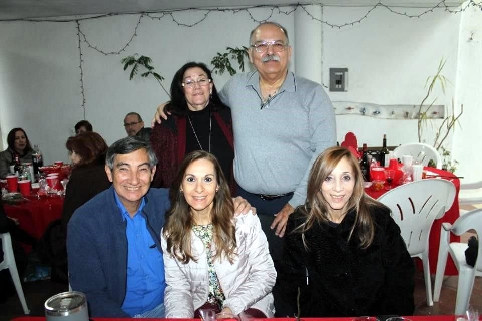 Martha Susana Lara, Héctor Pérez Cantú, Rolando Cantú, Patricia Elizondo e Ingrid Overhage