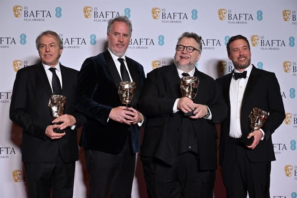 La película 'Pinocho' de Guillermo del Toro sumó otro galardón, tras hacerse acreedora al premio BAFTA de Mejor Película Animada.