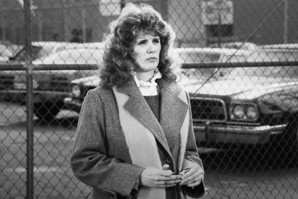 La actriz Barbara Bosson, estrella de 'Hill Street Blues' murió a los 83 años.