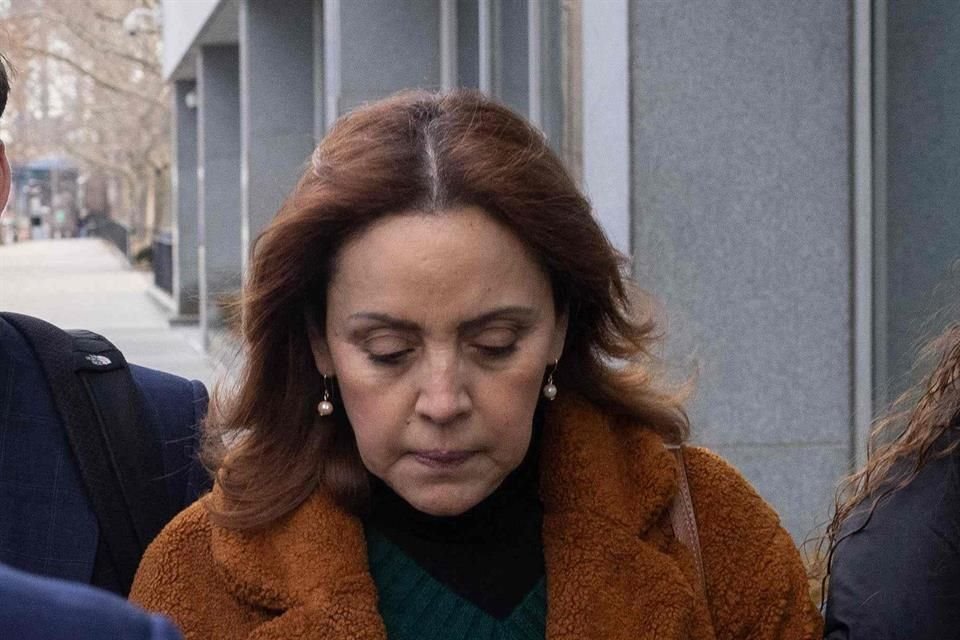 Un tribunal federal ordenó desbloquear cuatro cuentas bancarias de Linda Cristina Pereyra Gálvez, esposa de Genaro García Luna.