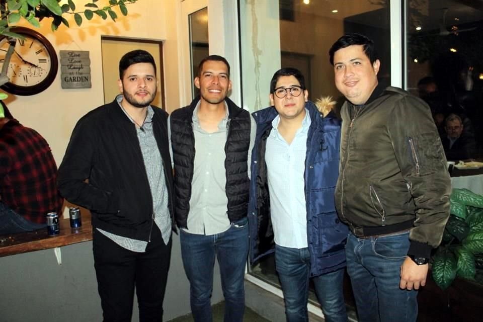 Armando de la Cruz, Diego Fernández, Erick García y Francisco Gallegos Rodríguez