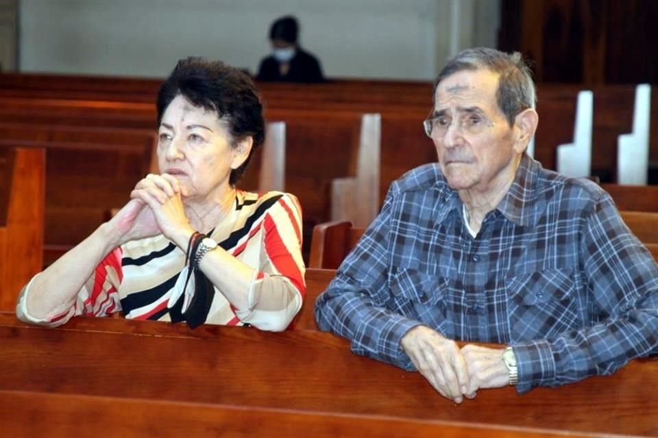 María Antonieta de Cantú y Florentino Cantú