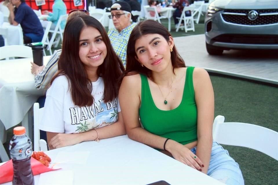 Jéssica Calderón y Fernanda Barra