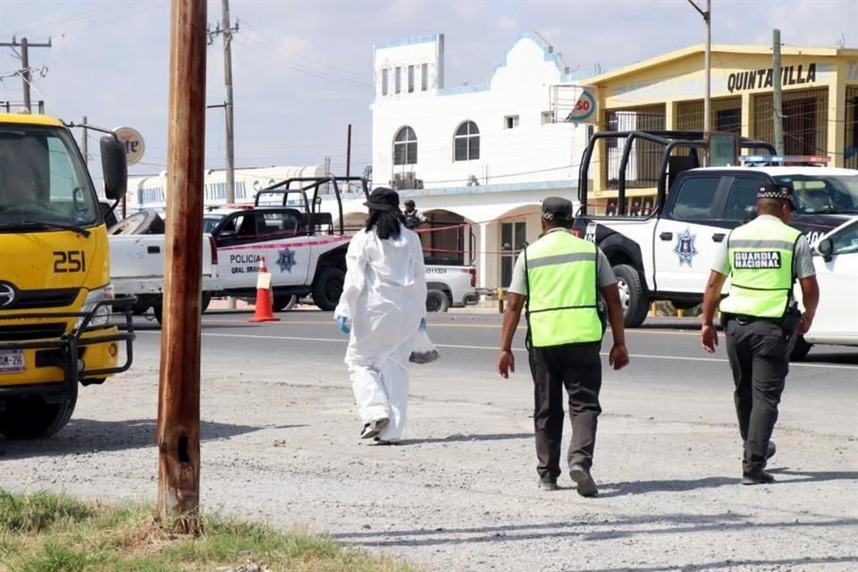 El enfrentamiento y el hallazgo de cuatro cuerpos calcinados consternó a los vecinos y comerciantes de la zona.