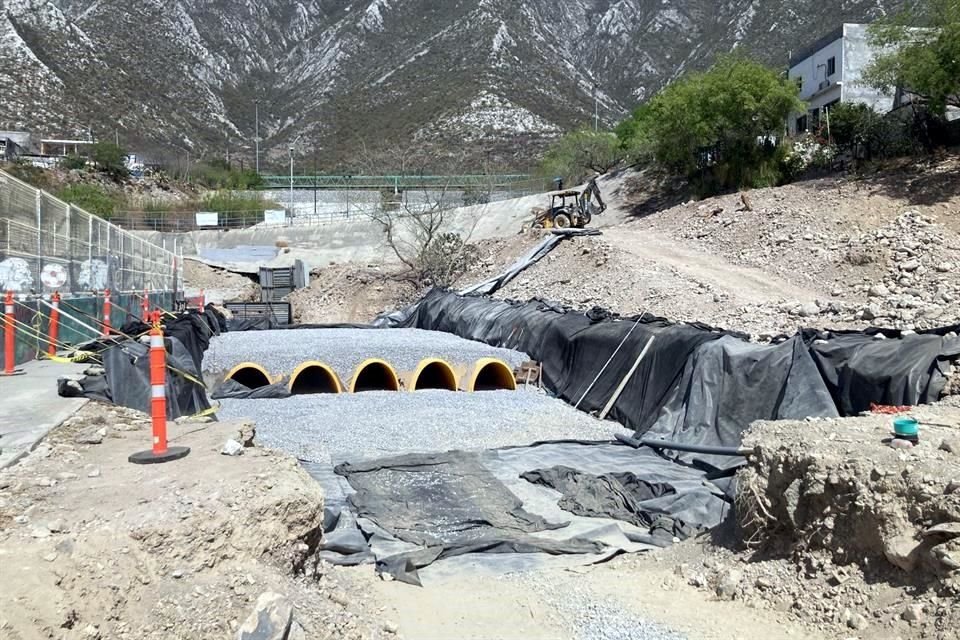 El Municipio de San Pedro realiza la obra en la cancha El Pozo, ubicada en la Colonia San Pedro 400.