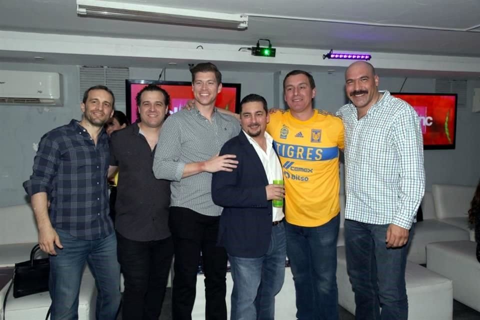 Daniel Salinas, Rubén Villarreal, Kazim Gutiérrez, Emilio Treviño, Mando Jiménez y Jorge López