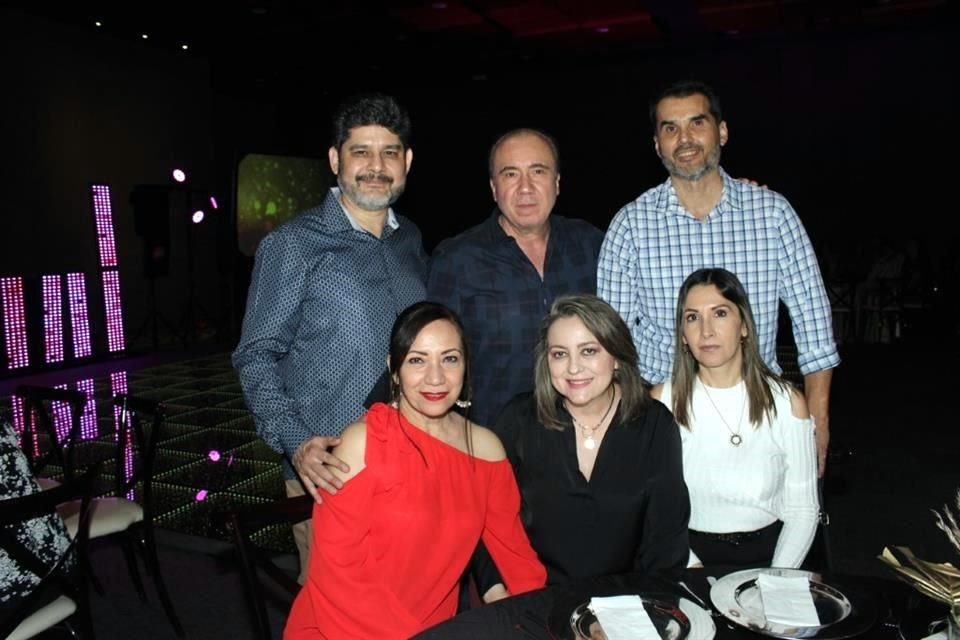 Alberto Cardoza, Alejandra de Cardoza, Jaime Zazueta, Jenny Dedoig, César Montalvo y Rosy Sauceda