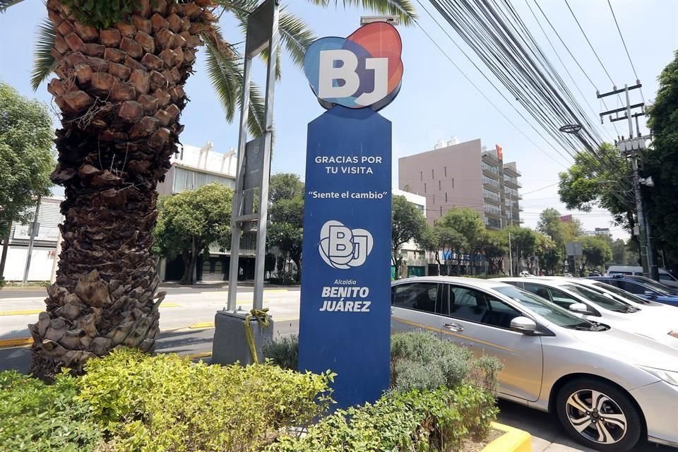 Los tótems informativos se ubican en distintos puntos de la Alcaldía Benito Juárez.
