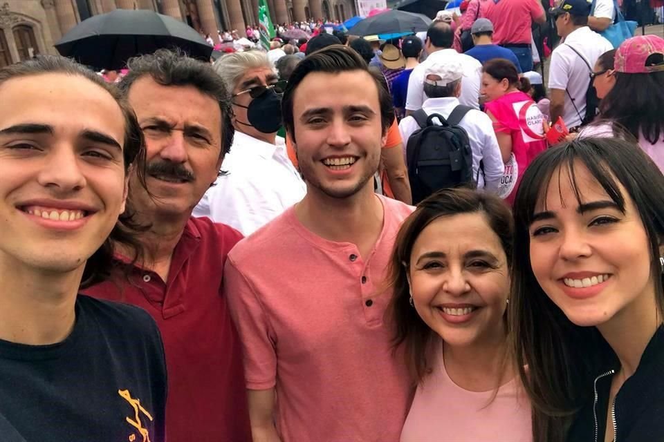 Carlos Ibarra De la Garza, Joel Ibarra Ortegón, Joel Ibarra De la Garza, Carolina De la Garza Garza y Carolina Ibarra De la Garza