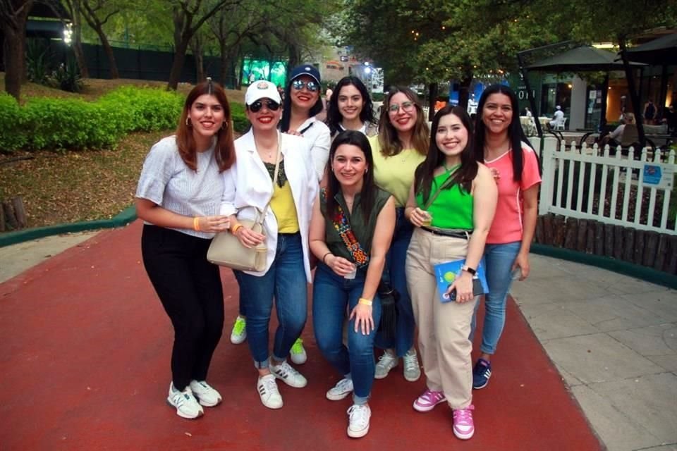 Daniela Saucedo, Cynthia Elizondo,  Valeria Beltrán, Nohemí Ramos, Sofía Cervantes, Cynthia Hernández, Johana Camacho y Danya López