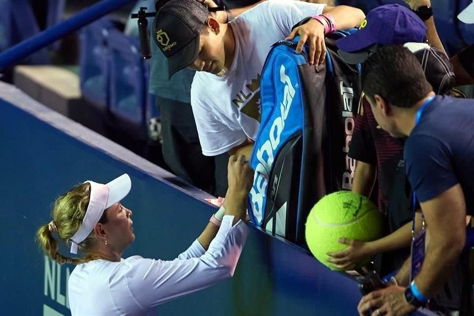La croata Donna Vekic es de las consentidas de la afición regia y hoy busca su pase a la Final.