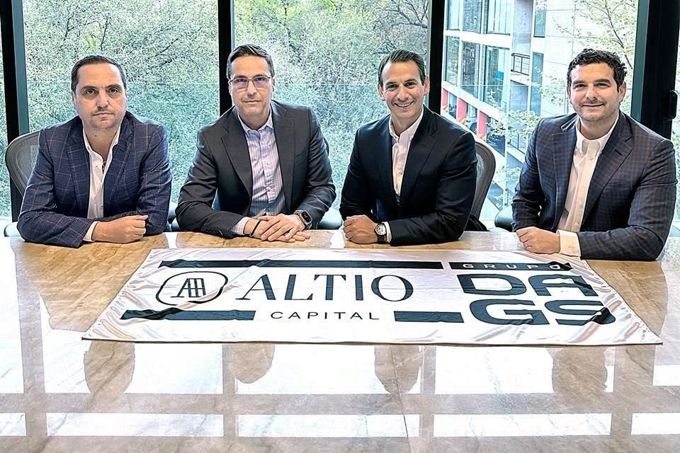 Ricardo González Mogas, Jorge González Mogas, Gus Marcos y Adrián Marcos, socios y directivos de Altio Capital y Grupo Dags