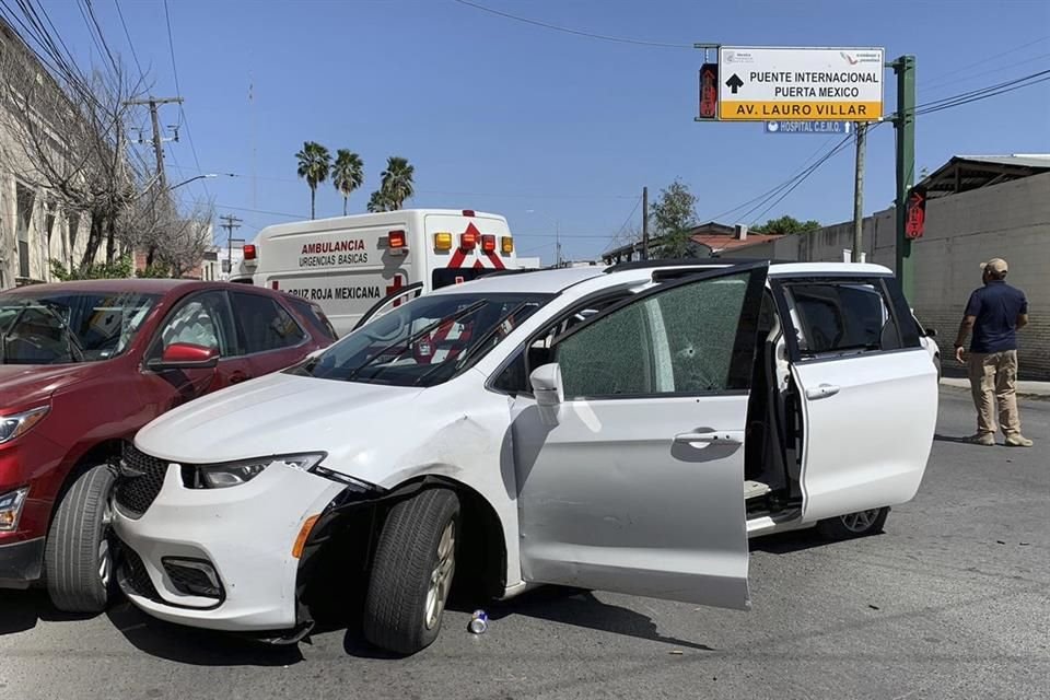 Tras balear a estadounidenses en Matamoros por una confusión, sicarios del CDG usaron ambulancia y clínica privada para atender al herido.