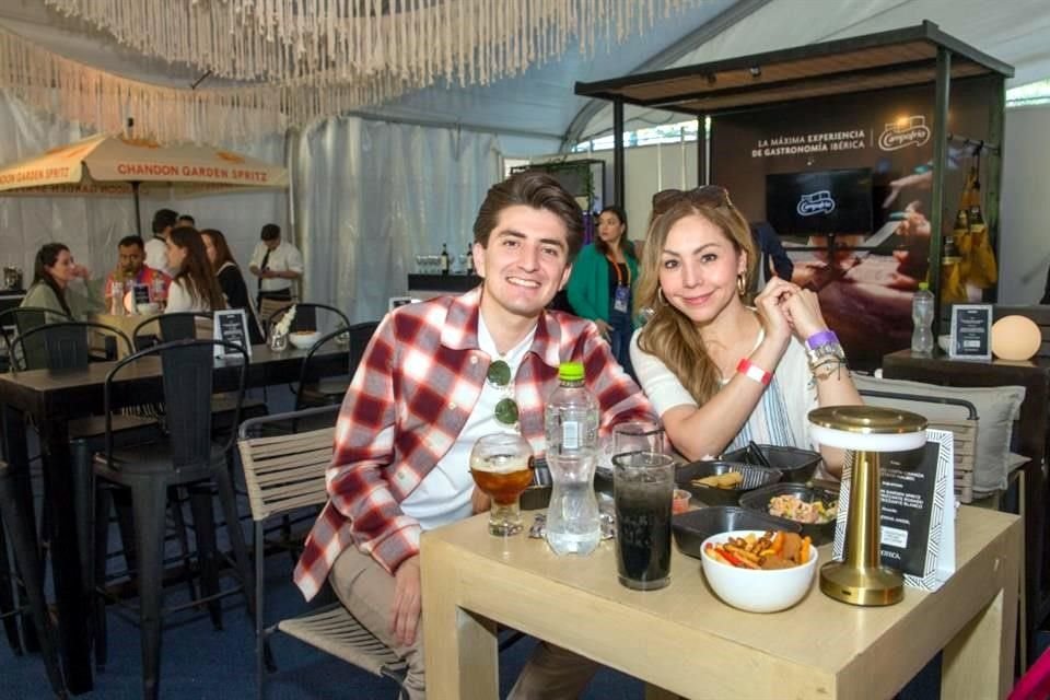 Carlos Thome y Astrid Iglesias