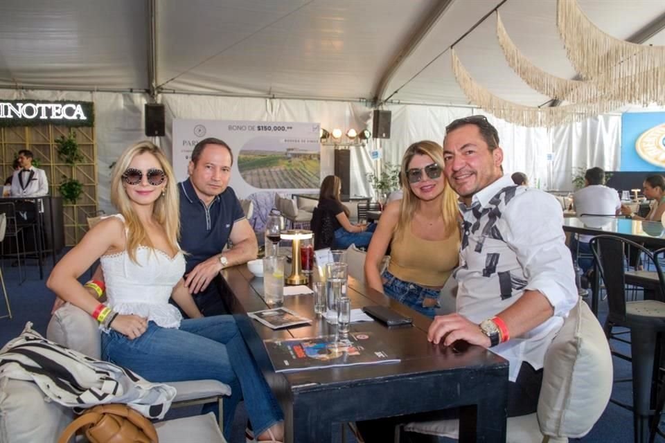 Estefy Guereca, Ricardo Lacaux, Gaby Richard, Roberto Montalvo