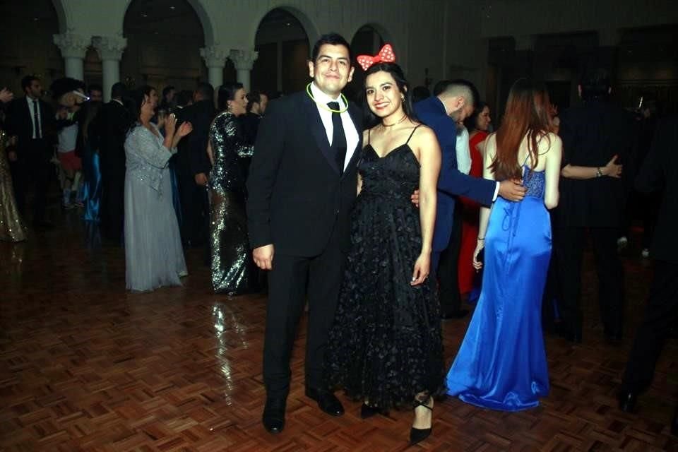 Arnold Blanco y Mariela Bárcenas