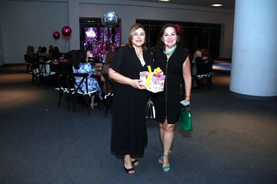 Judith Aguirre y Gabriela Martínez