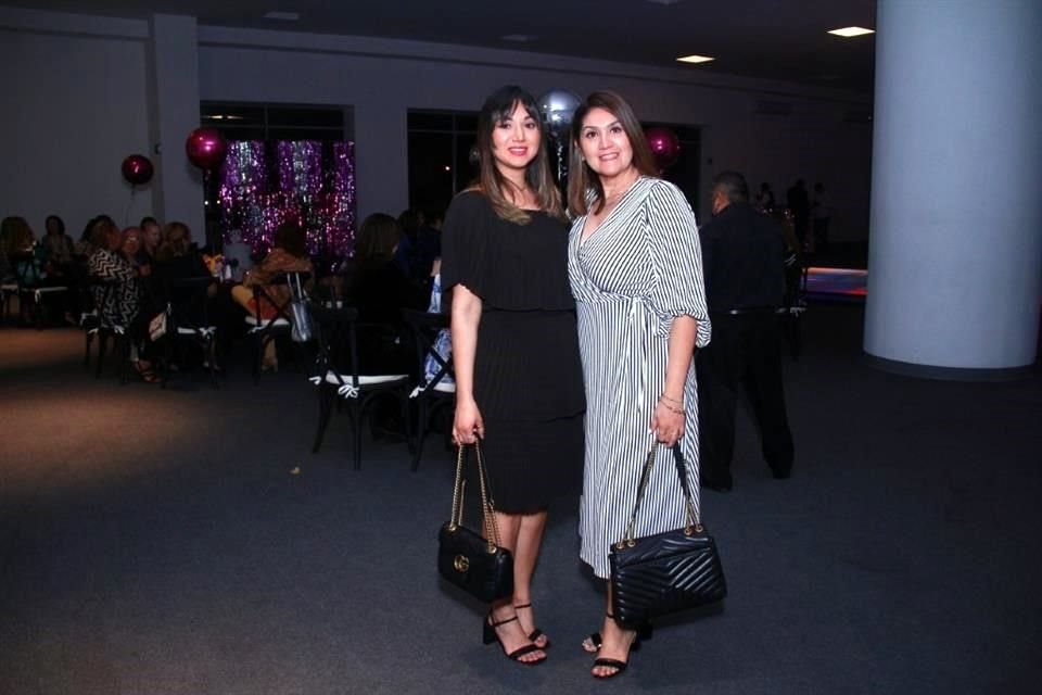 Talia Flores y Gabriela Castro