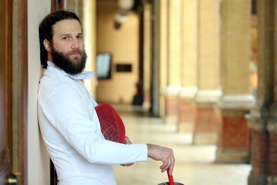 Max Fernández