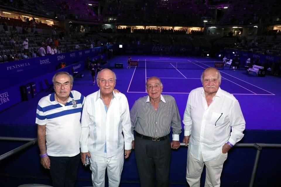 Alfredo Siman, Alejandro Aboumrad, José Juan y René Hajj