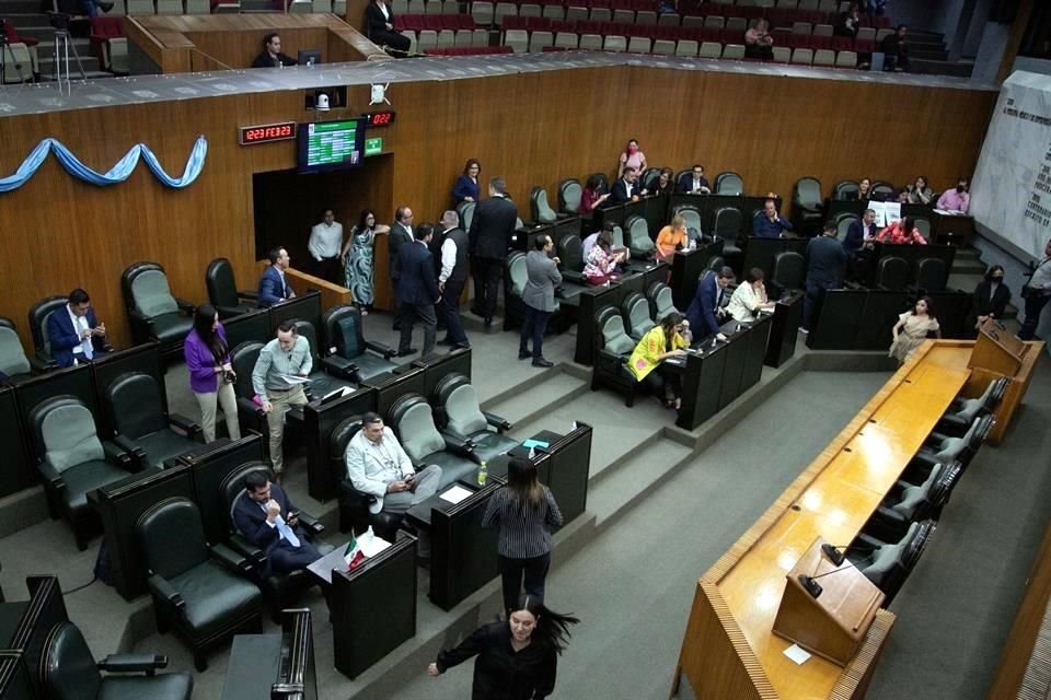En sesión del Congreso local.