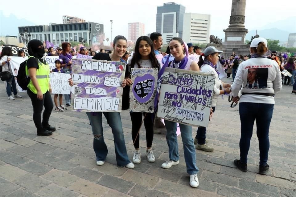 Laura López, María Nava y Daniela Serrato