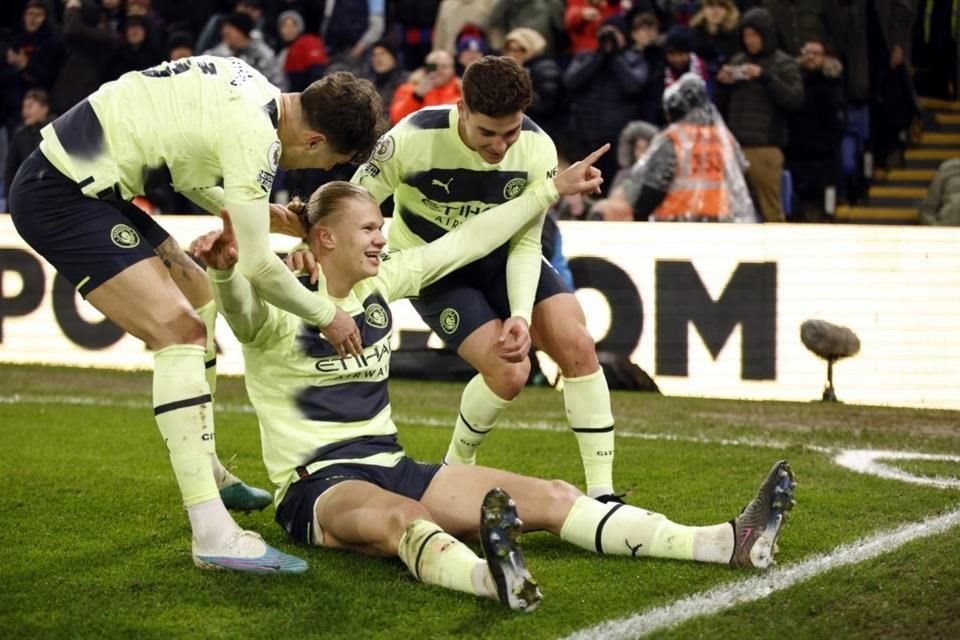 Erling Haaland anotó el único gol del partido hasta el minuto 78 para el Manchester City.