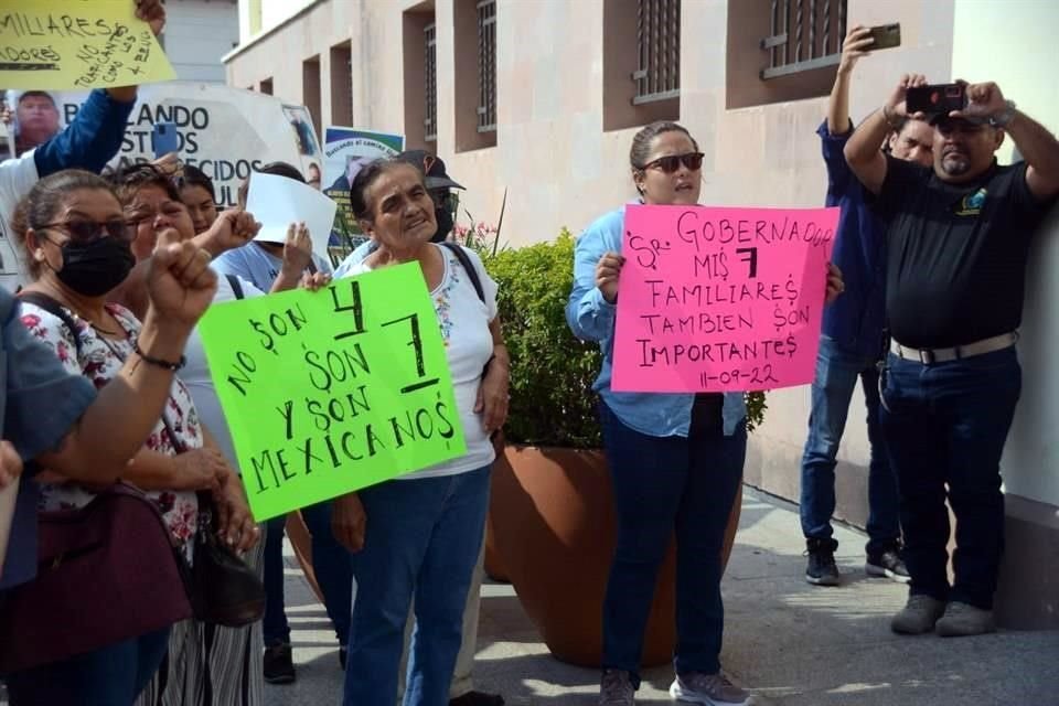 Familiares de personas desaparecidas marcharon por calles de Ciudad Victoria para exigir al Gobierno de Tamaulipas atender los casos registrados.