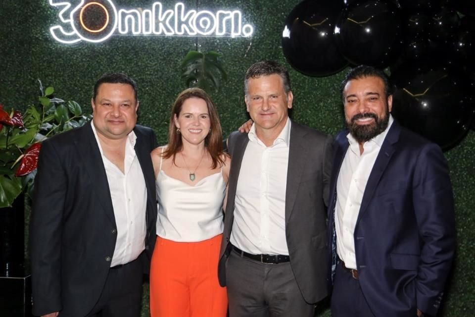 Durante el coctel de celebración del 30 aniversario de Nikkori