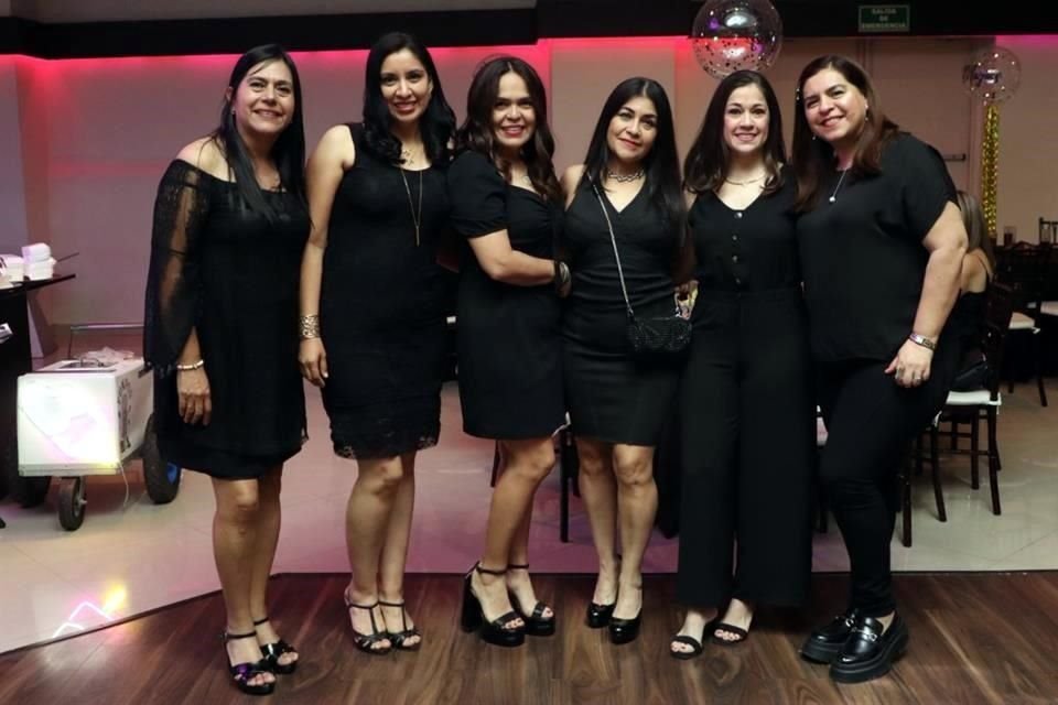 Maky González, Erika Cuevas, Maru Vargas, Laura Govea, Mayela Garza y Janeth García