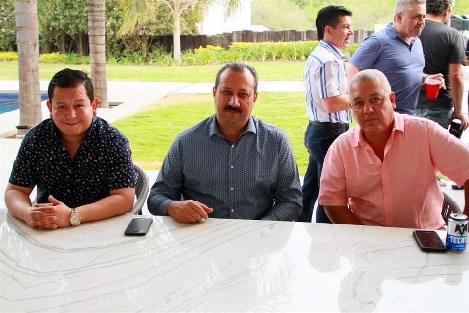 Gustavo Quintana, José Luis Garza y Alejandro Iglesias