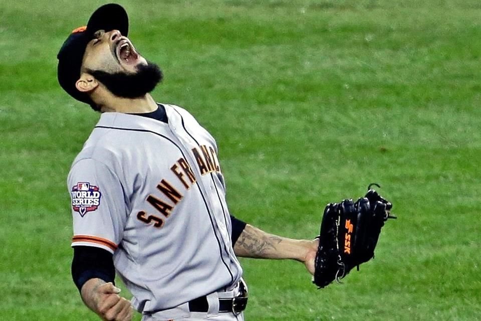 El mexicano Sergio Romo se retirará con los Giants el 27 de marzo.