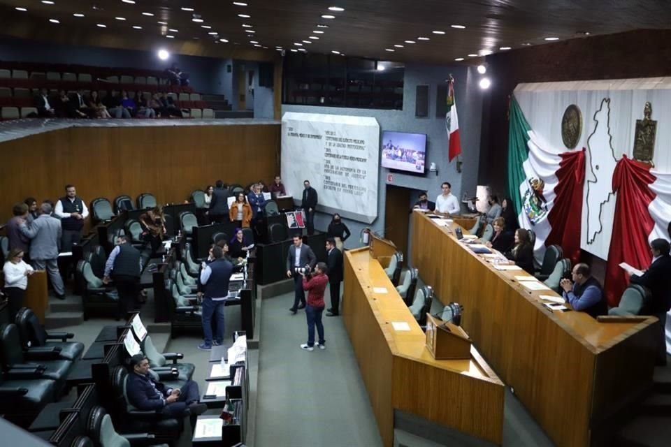 El Congreso local retomó ayer sus labores tras realizar un paro.