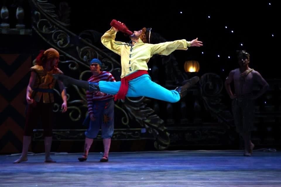 La puesta en escena demanda agilidad y dinamismo de sus bailarines.