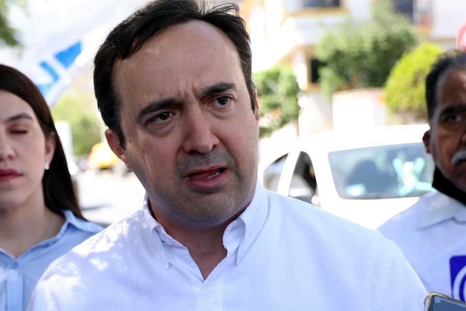 Hernán Salinas, Dirigente estatal del PAN.