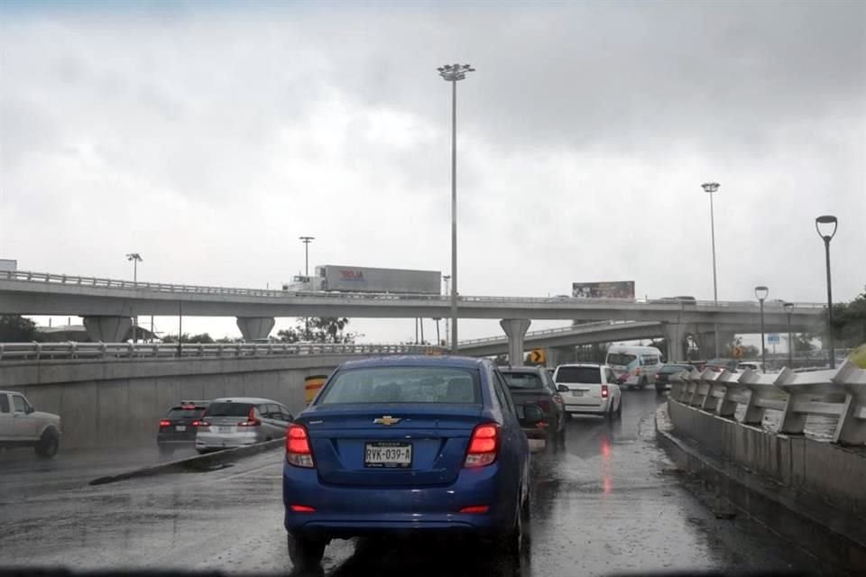 Detalló que estimaban la llegada de precipitaciones con tormenta eléctrica en General Bravo, Agualeguas, General. Treviño, Sabinas Hidalgo, Pesquería, Escobedo y Los Aldama.