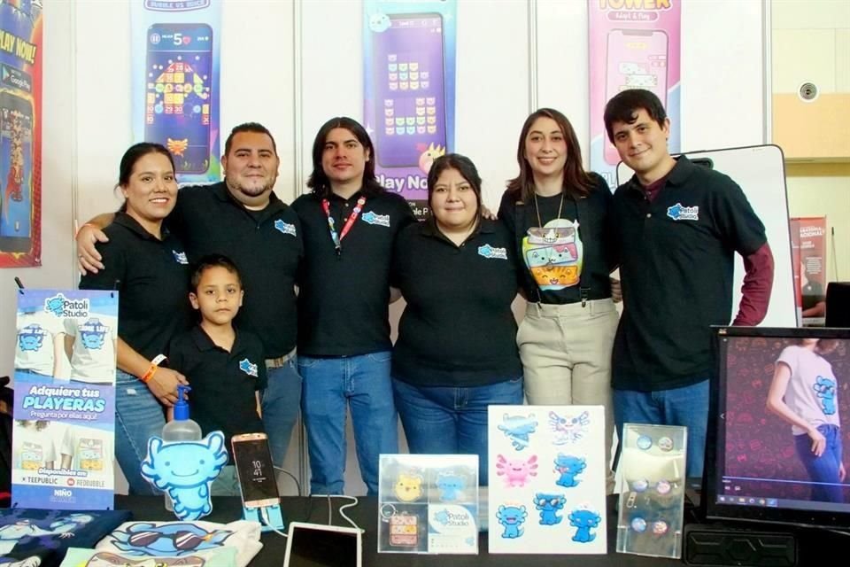 Equipo de trabajo de Patoli Studio.